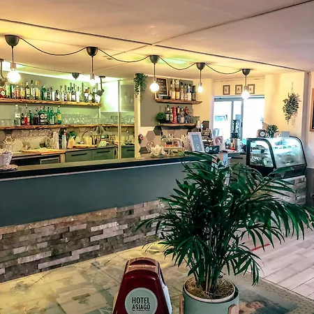 阿夏戈海滩酒店 酒店 3*