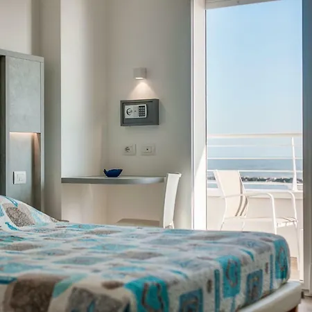 Отель Asiago 3*